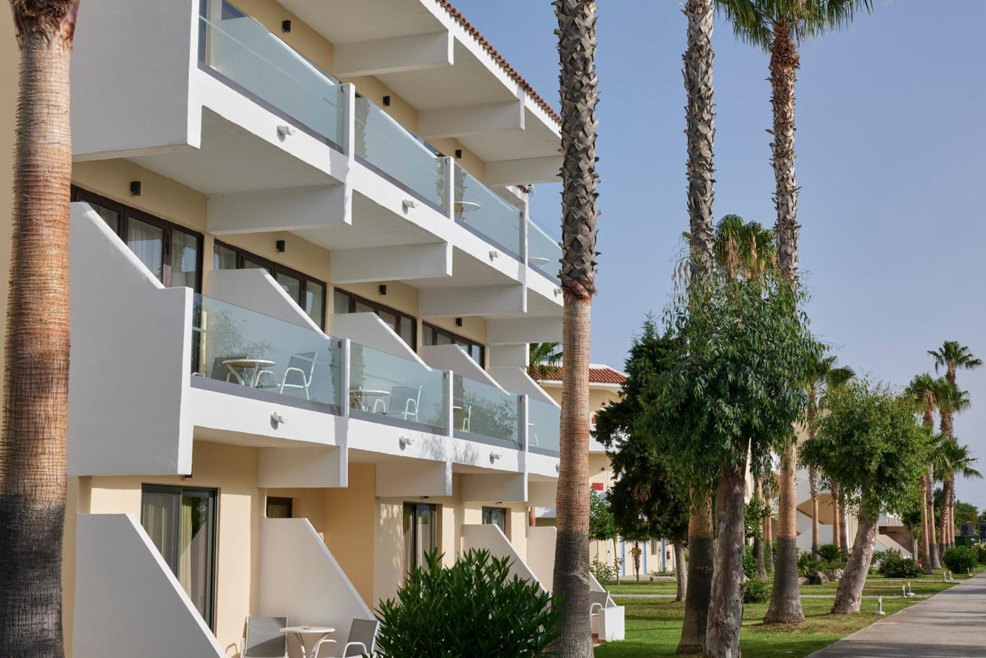 Atlantica Thalassa Hotel コス・タウン エクステリア 写真