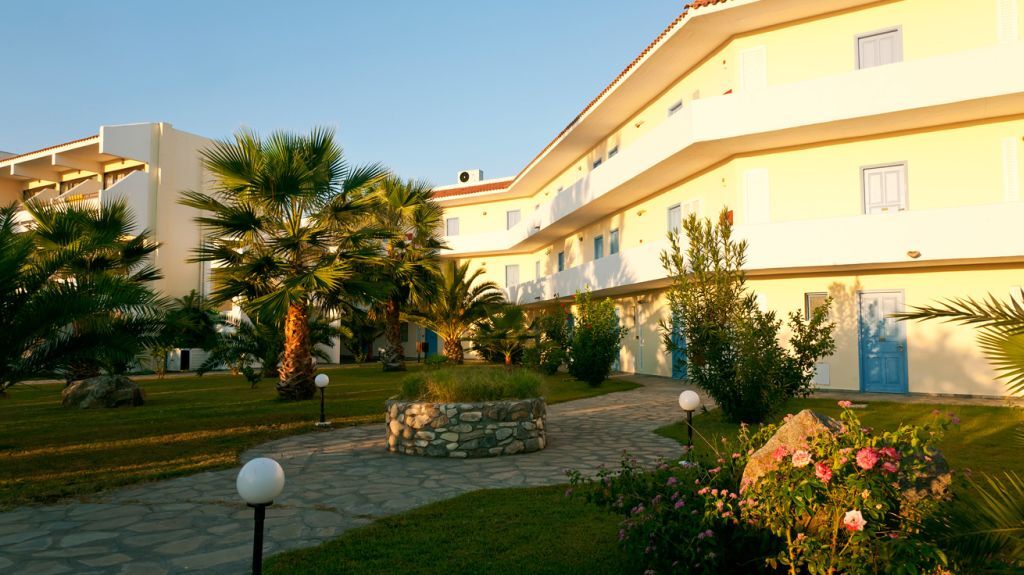 Atlantica Thalassa Hotel コス・タウン エクステリア 写真